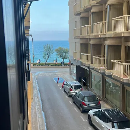 דירה 2 Bedrooms With Sea View סליאמה